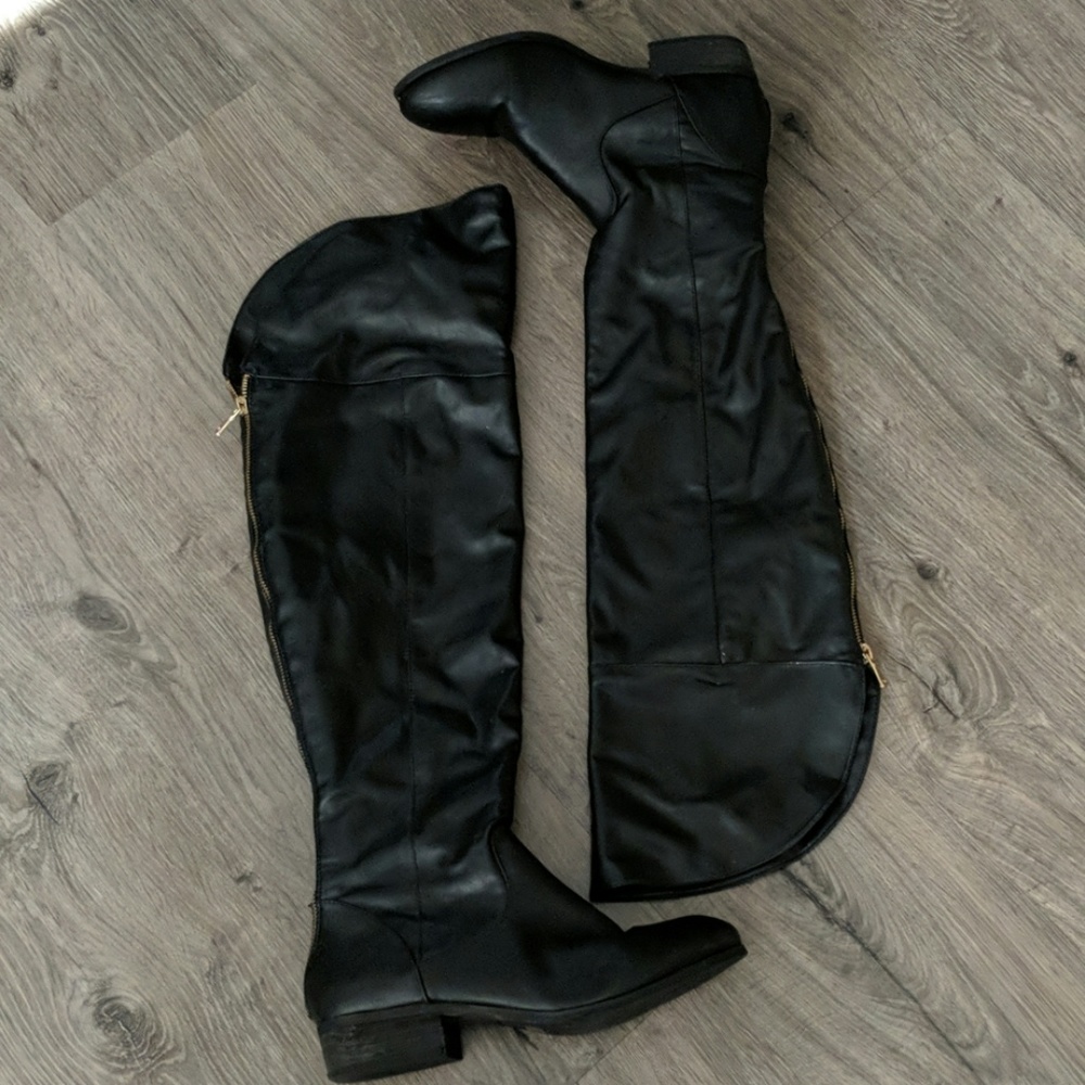 Report Black over-the-knee zip up boots - sz9